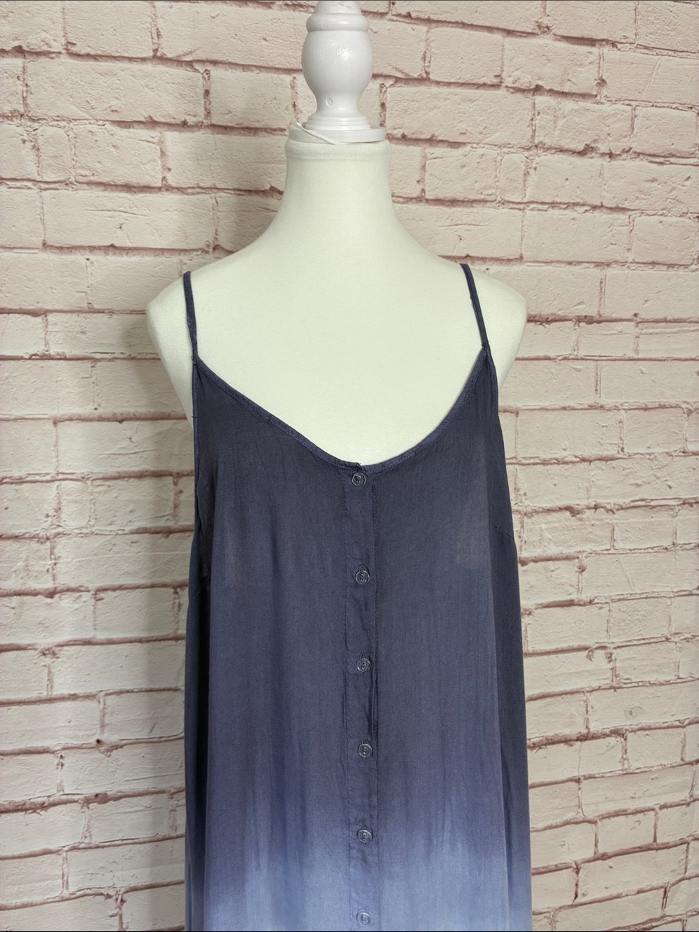 Raviya Ombré Button Front Halter Style Maxi Dress EUC Small - Picture 3 of 12